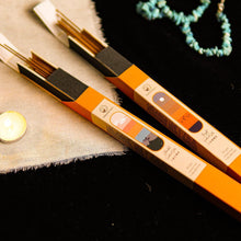 將圖片載入圖庫檢視器 綠洲檀香短香支 - 𝗔𝗠𝗜𝗡 sandalwood baby incense sticks